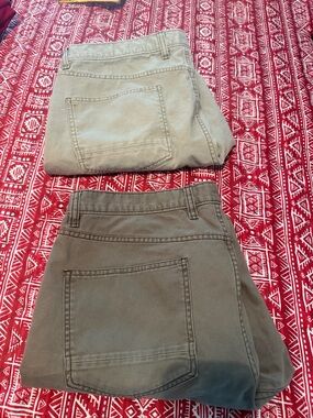 Roundtree & Yorke Sz 38 Men’s, Pre Loved Shorts.  Good Condition.